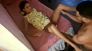 हॉट ब्राजीलियन स्टेपडॉटर की गांड चोदो अभी