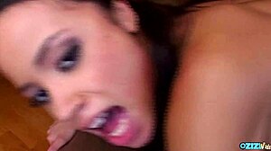 Big Nippled Juicy Pussy Takes Rough Nipple Clit Beef Bayonet Ride
