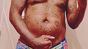 black tattooed stud unloads jizz early for sugar mommy date