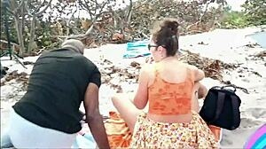 caribbean beach cuckold milf takes bbc creampie outdoors! 😎🏖️🍆