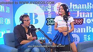 little kinky colombian mayraoficial squirts hard on sybian machine