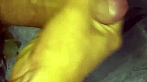 tasty cuckold cumshot explodes in work bathroom