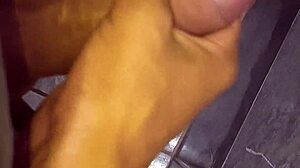 tasty cuckold cumshot explodes in work bathroom