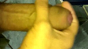 tasty cuckold cumshot explodes in work bathroom