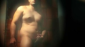 Sexy Muscular Stud's Huge Cock Does Helicopter Masturbation
