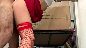 la modelo mexicana ninfomana se mete al baño pa follar al jefe