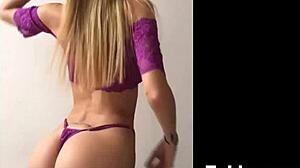 yus lopez divine argentinian teen ass on display