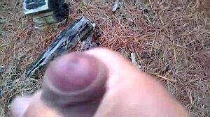 fucking this beautiful huge ass bbw in the woods 😍 exhibitionist outdoor sex 🔥