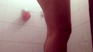 voyeur catches fat girl cleaning cum from pussy... hot or what?