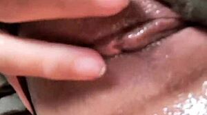 i squirt buckets masturbatin fer mexican fan
