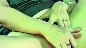 orsa vibrating finger toy hits orgasm 😍🔥