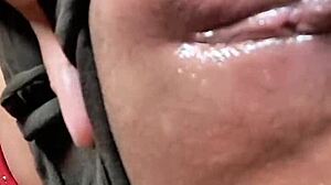 i squirt buckets masturbatin fer mexican fan