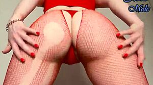 imagine this juicy round ass twerking and shaking right in your face