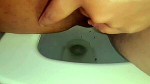 wanna see me rub my dirty pussy on the toilet seat?