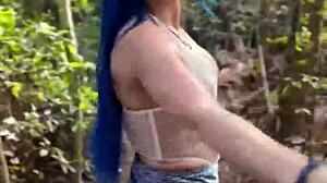 wanna see jewelz blu tease her huge ass pussy outdoors in lingerie?