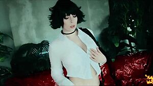 lady moliyredwolf divine blowjobs creampie wet pussy