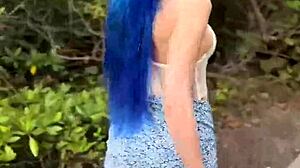 wanna see jewelz blu tease her huge ass pussy outdoors in lingerie?