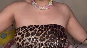Pretty Princess's Tight Pink Cunt Tempts Older Men Desperately