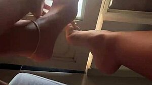 Teasing Neighbors with My Juicy Colombian Ass on Platform!