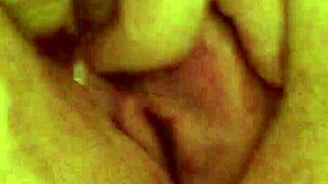 solo amateur fingers wet juicy pussy moaning softly in closeup tease