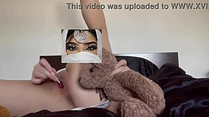 Daddy's Arabian Snowwhite Teen Princess Does Lollipop Pussy Fetish After School In LA