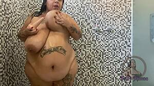 BBW Mary Jhuana Tests Anal Dildo in Shower Exhibition