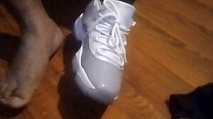 i love big sneakers size 13 send me some to worship your feet fetish