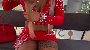 Squirting Dripping Wet Over Black Cock Outdoors!