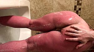 Pregnant PAWG Bunnieandthedude Lures You into Her Steamy Bathtub Tease