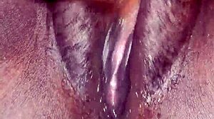 cum n c my huge shaved wet pussy lips dripping for you 😍💦