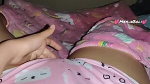 Me meto los dedos antes de ir a la universidad