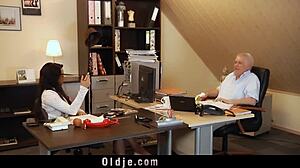 Horny Secretary Gives Blowjob To Boss