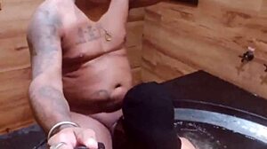 Real amateur sex lasts 45 minutes in public places!