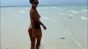 Boy from the beach creampied my pussy after photo shooting
