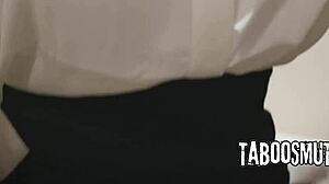 lola fae gets anal gaping training session
