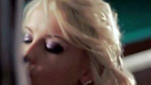 blonde milf loves sucking cock for facial cumshot