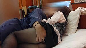Amateur in pantyhose gets inserted after requesting orally