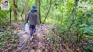 hot thai amateur outdoor fun with creampie