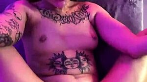 Nerdzinha Tatuada Cheia De Tesao