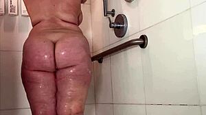 curvy bea york bathes and masturbates in shower