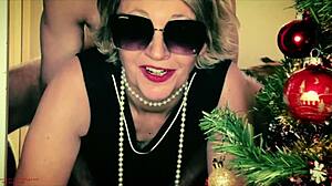 Surprise dry sodomized while hanging the balls on the christmas tree