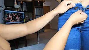 hermanastra y casero tetas grandes y corridas prohibidas solo en casa