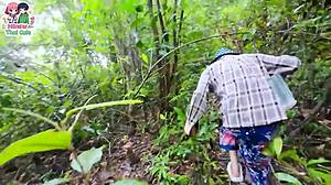 hot thai amateur outdoor fun with creampie