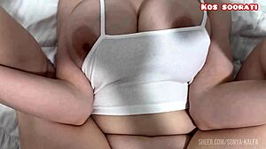 bigtits mature beauty licks teen pussy up close