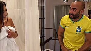 Hospedagem dessa puta colombiana