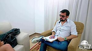 Terapia profissional fodedor ajuda casal com esposa