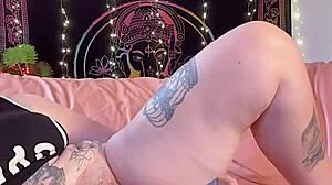 my pussy flows when i fuck myself with huge dildo bad dragon