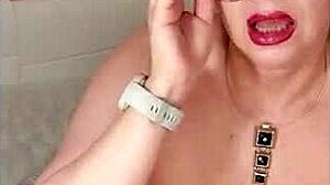 Shemale Strips Down For Oral Action