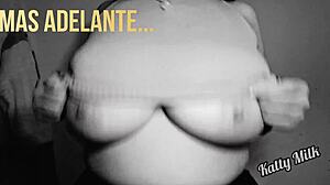 Katty shakes her huge natural tits