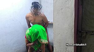 Desi Village Stepmom In Saree Hard Fucked Full Video Hindi Audio